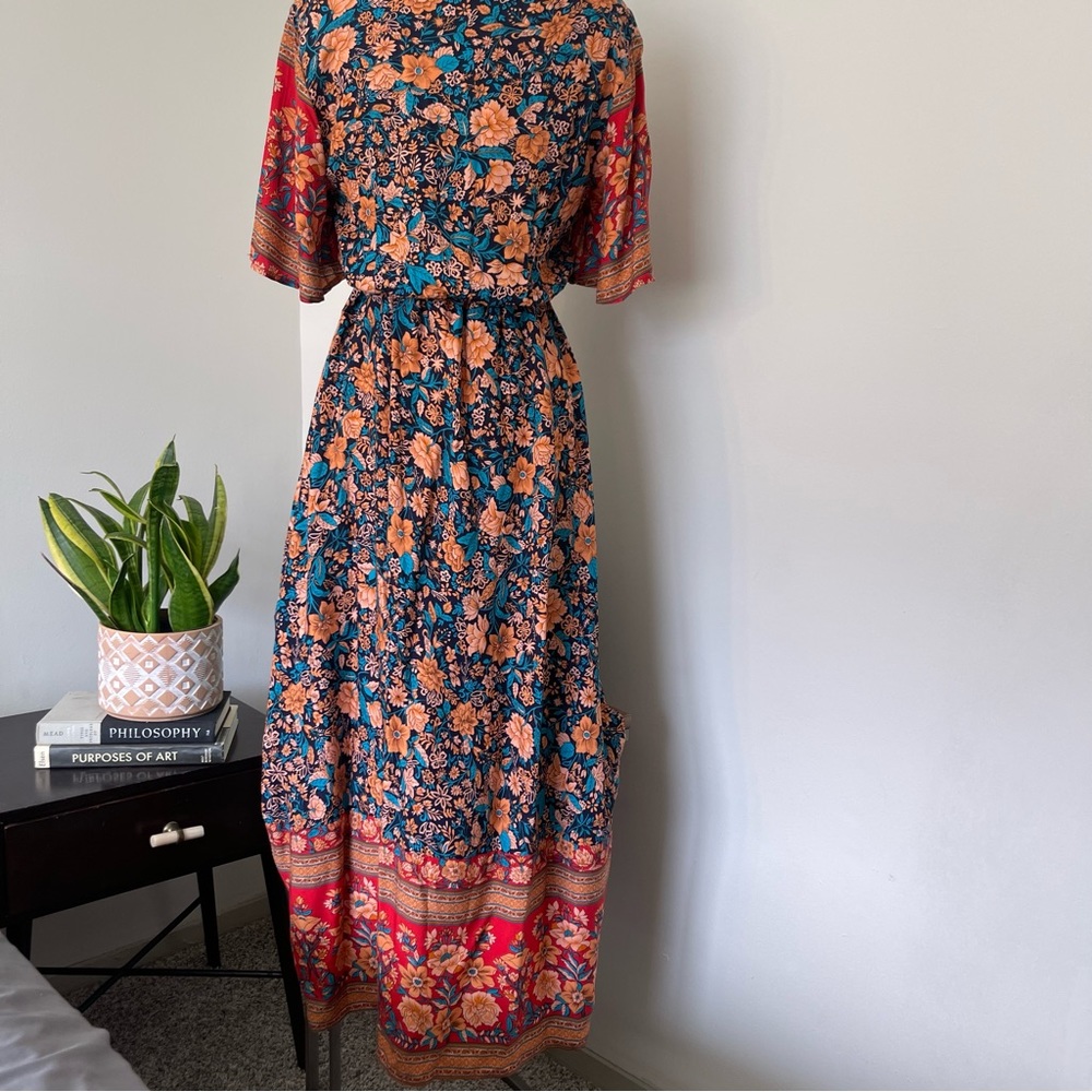 Pretty Garden Pattern Dress - Picture 5 of 6